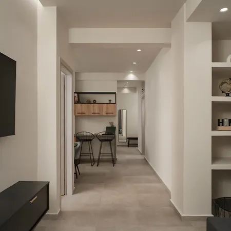 Center Urban Home-patras *