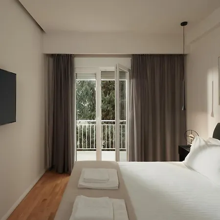 Center Urban Apartamento Patras